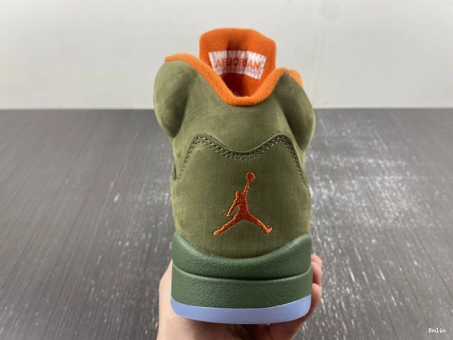 Boostmaster lin DD0587-308 Jordan Air 5 Olive 0717
